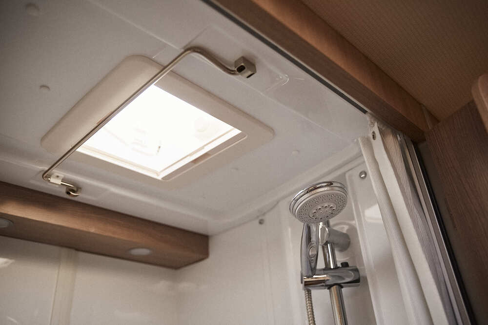 precio alquiler autocaravana 4 plazas