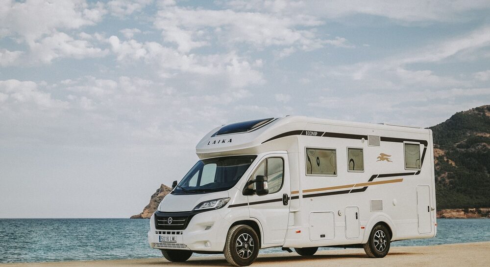 precio alquiler autocaravana 4 plazas